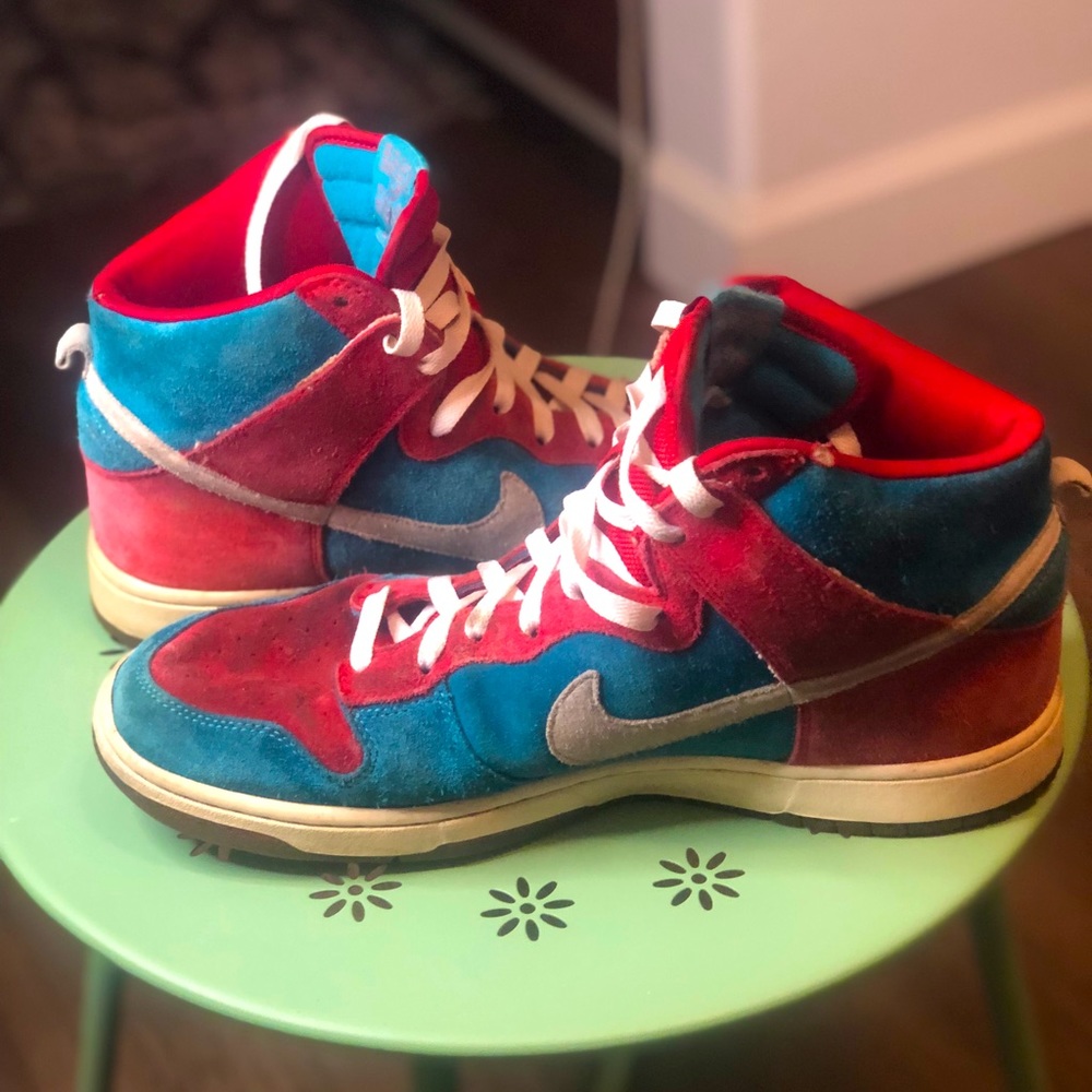 Nike SB Dunk High ‘Bloody Gums’